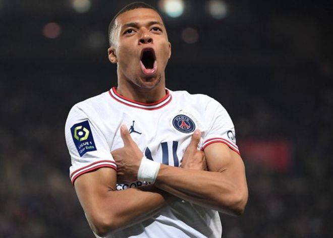 国际邀请赛再现篮球盛宴（国际邀请赛再掀篮球热潮）