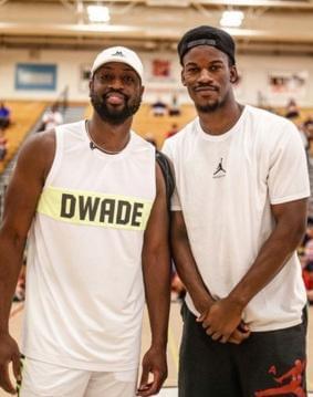 英超最新积分榜：阿森纳39分锁定圣诞榜首；曼城37分排名第二（英超积分最新形势：阿森纳39分领跑圣诞榜，曼城37分居次席）