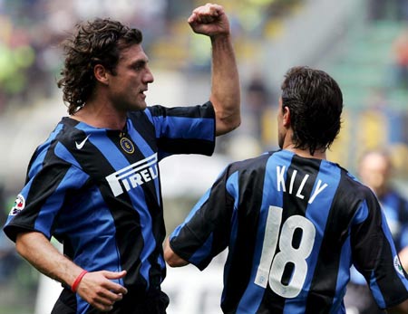 马德兴：米利西奇不敢热身U17女足，一年半不换血，足协当断则断（马德兴：米利西奇回避U17女足热身，18个月不调整人员，足协该断就断）