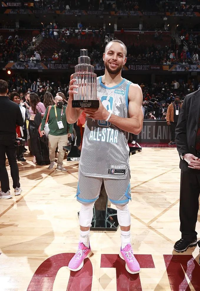 首次进入世界杯正赛的加勒比海球队库拉索，它是什么来头？（首次闯入世界杯正赛的加勒比海球队库拉索，有何来历？）