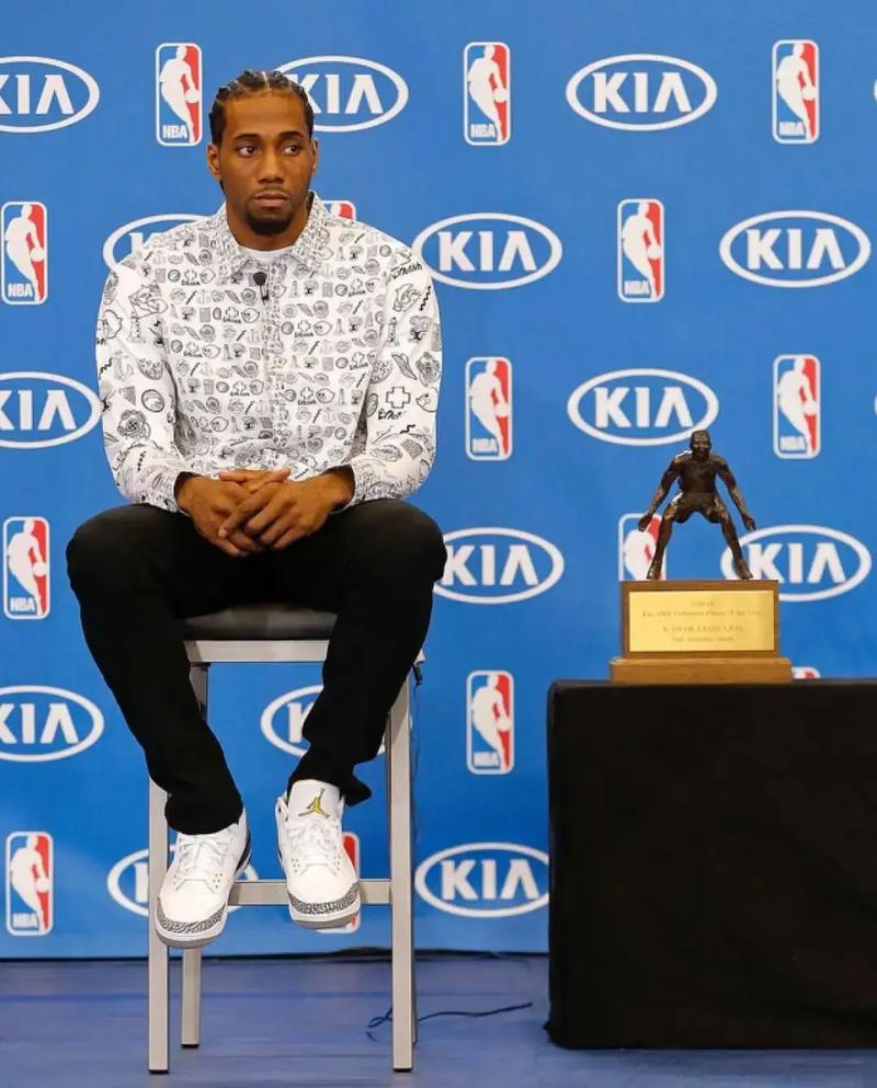 离世球迷姑姑：戴琳明知道潘硕昏迷了，还要求潘硕跟他对账（离世球迷姑姑称：戴琳明知潘硕昏迷仍要求潘硕对账）