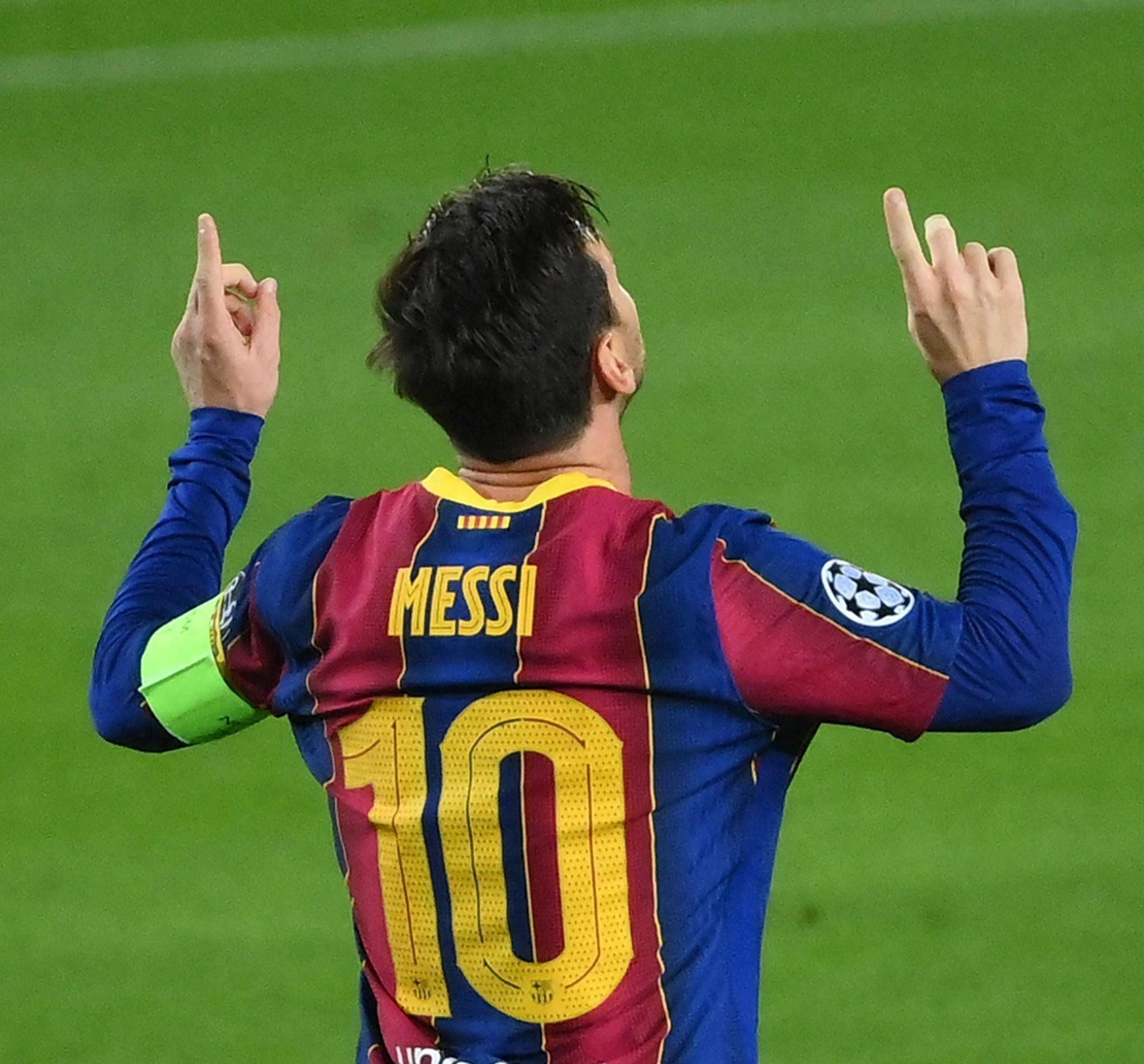 姆巴佩：在皇马不赢球就会被指责，我们想赢得今年所有冠军（姆巴佩：在皇马不胜必遭批评，我们志在包揽今年全部冠军）