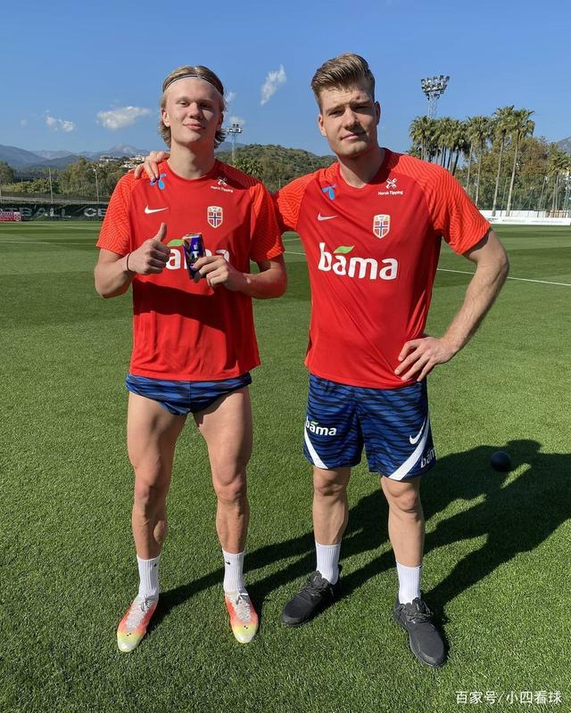 U22国足vs乌兹半场数据：射门数0-4，控球率45％-55％（半场战报：U22国足对乌兹射门0比4、控球45%比55%）