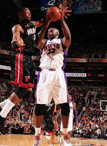 挪威球迷高呼世界杯夺冠，哈兰德：冷静，冷静，我们拭目以待（挪威球迷高喊冲击世界杯冠军，哈兰德回应：保持冷静，拭目以待）