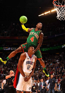 吉拉西前23场欧冠进18球，仅次于哈兰德的28球（欧冠前23战，吉拉西轰入18球，仅落后哈兰德的28球）