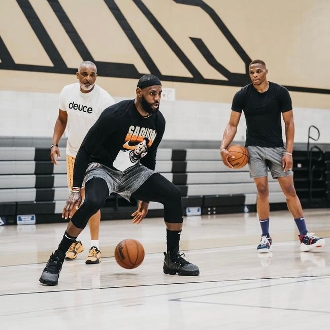 世欧预战报：比利时1-1十人哈萨克斯坦，无缘提前晋级（欧预赛战报：比利时1-1被十人哈萨克斯坦逼平，未能提前出线）