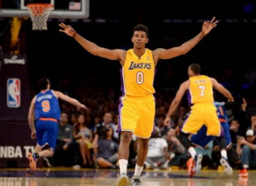 中超比赛回放：北京国安2-1战胜广州队,（中超赛况回顾：北京国安2比1力克广州队）