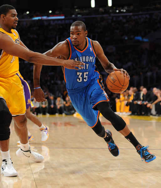 亚冠二级战报：风间宏矢建功，淡滨尼流浪者2-0巴吞联获小组头名（亚冠二级简报：风间宏矢破门，淡滨尼流浪者2-0巴吞联锁定小组第一）