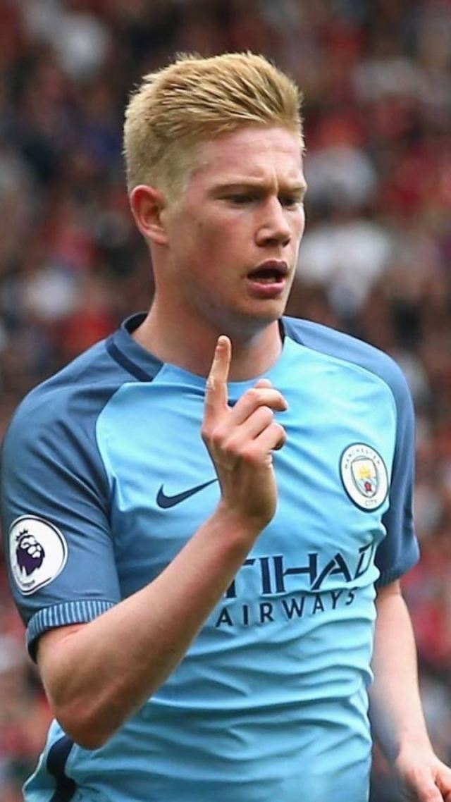 CTA官员称维尼修斯撞佩尼亚是偶然，埃尔切主帅回击（CTA官员称维尼修斯撞倒佩尼亚属意外，埃尔切主帅强硬反驳）