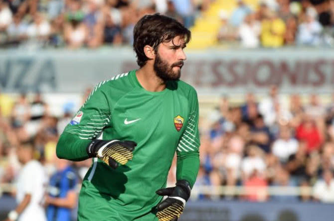 多特蒙德球迷挂横幅，反对海外比赛并攻击西甲高层（多特蒙德球迷举横幅抵制海外办赛并抨击西甲高层）